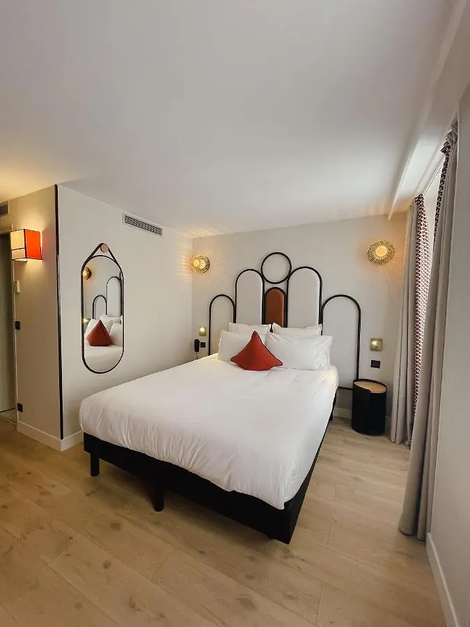 De L'esperance Hotel 4*