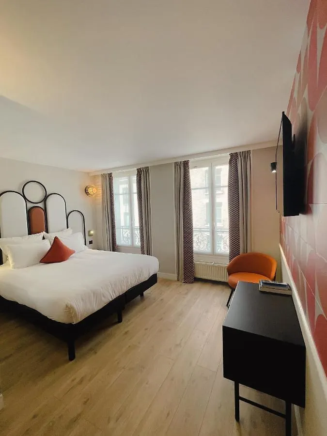 De L'esperance 4*